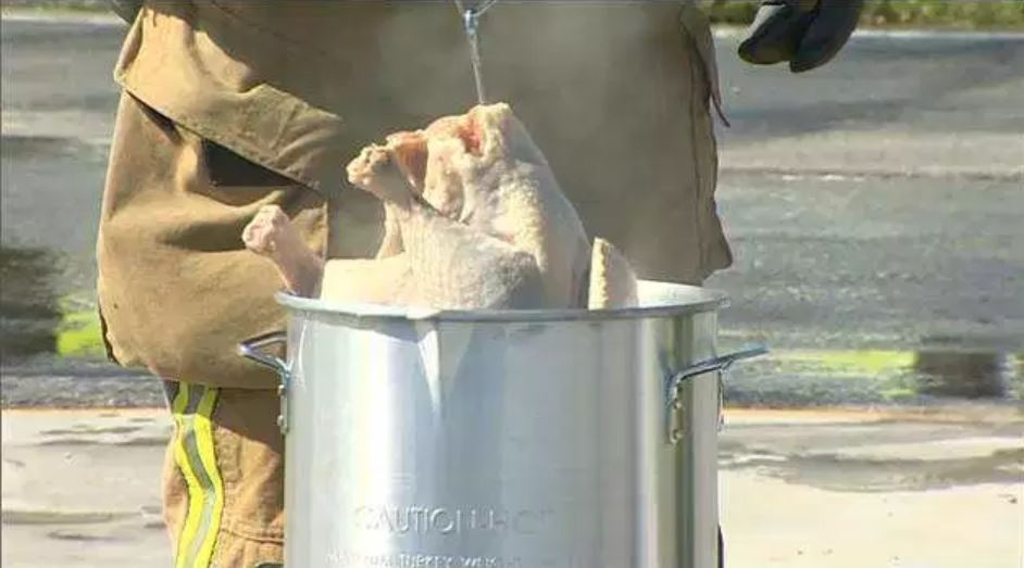 MiamiDade Fire Rescue warns public about dangers of deep frying turkey