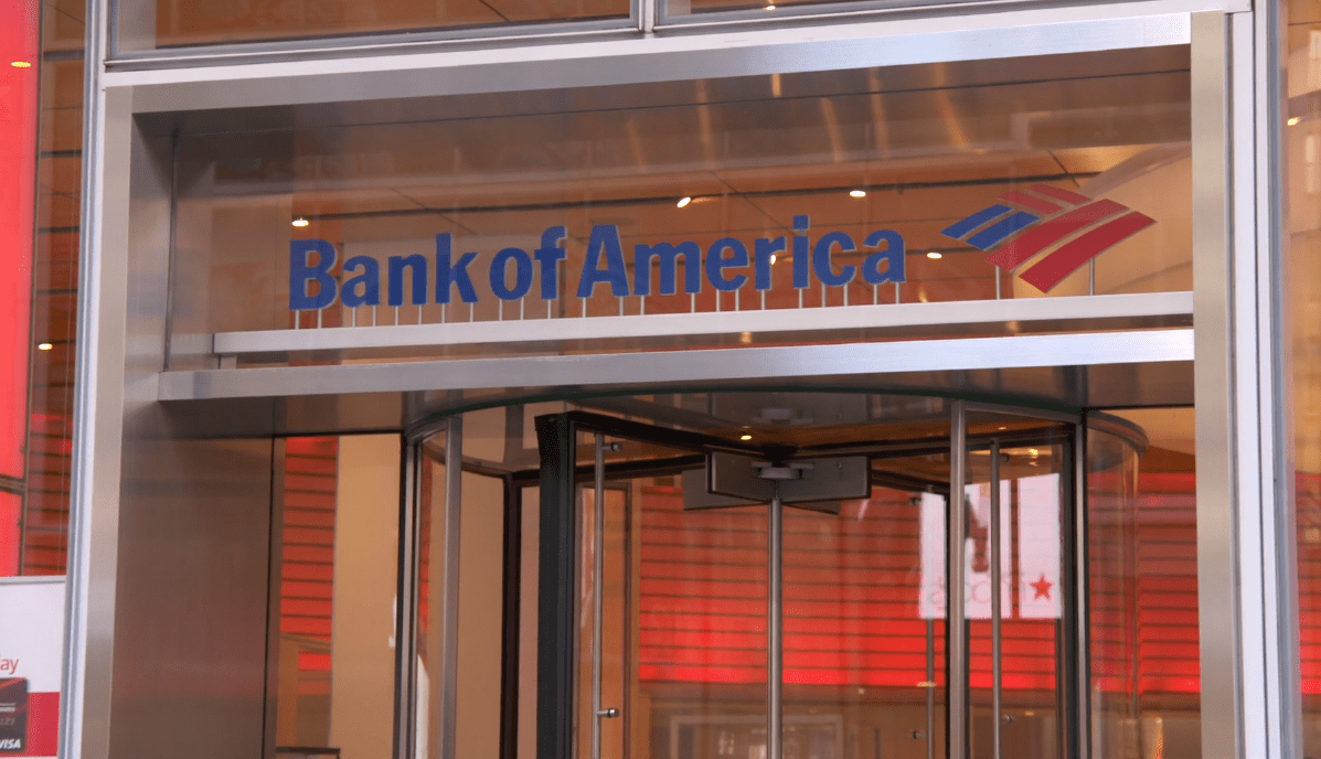 does bank of america have maintenance fees for account