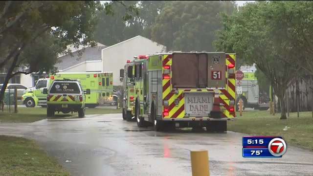 Miami Gardens home catches fire; no injuries - WSVN 7News | Miami News ...