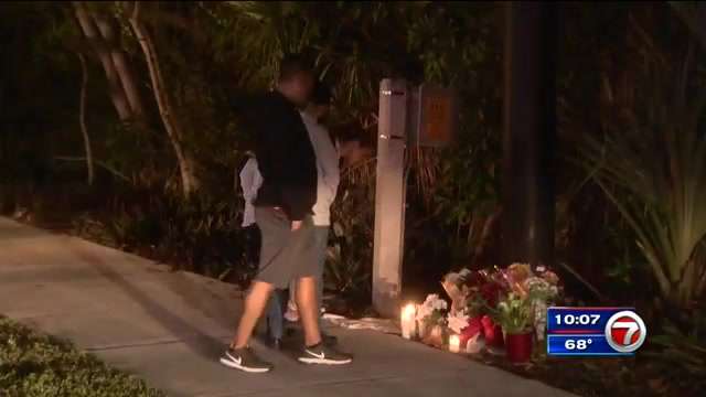 Pembroke Pines community mourns teen killed in bicycle crash - WSVN ...