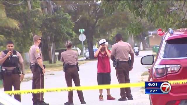 Search underway for armed carjackers in NW Miami-Dade - WSVN 7News ...