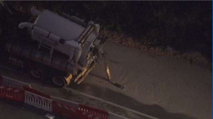 Crews repair water main break in Hollywood - WSVN 7News | Miami News ...