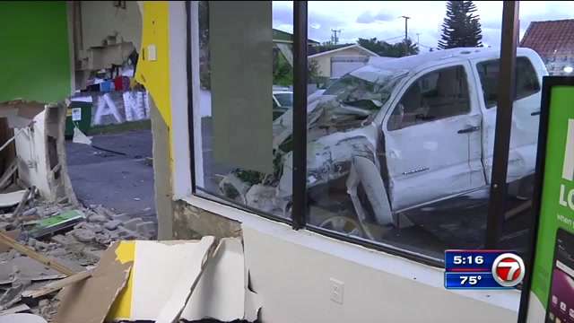 Driver hospitalized after crashing into SW Miami-Dade cellphone store ...