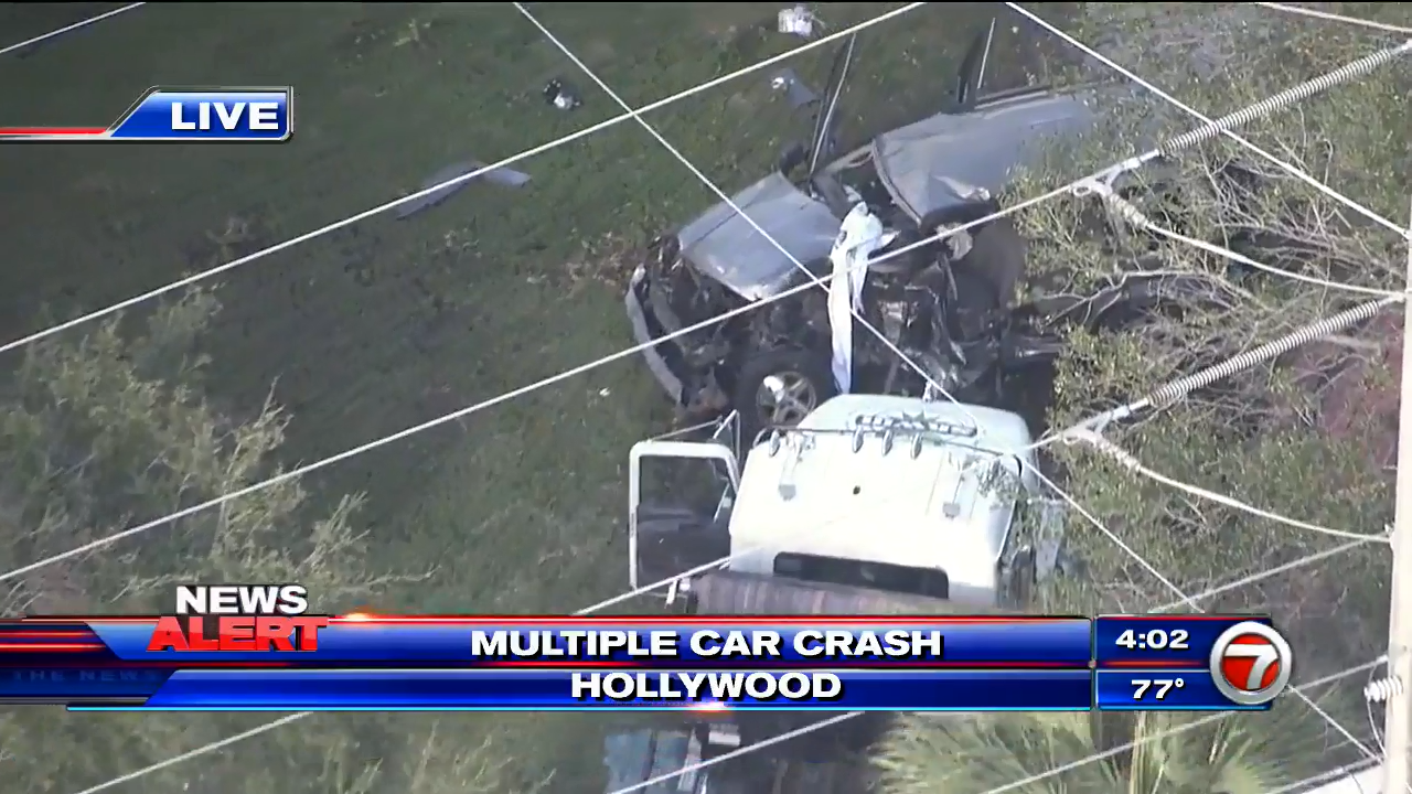 5 hospitalized after serious crash in Hollywood WSVN 7News Miami