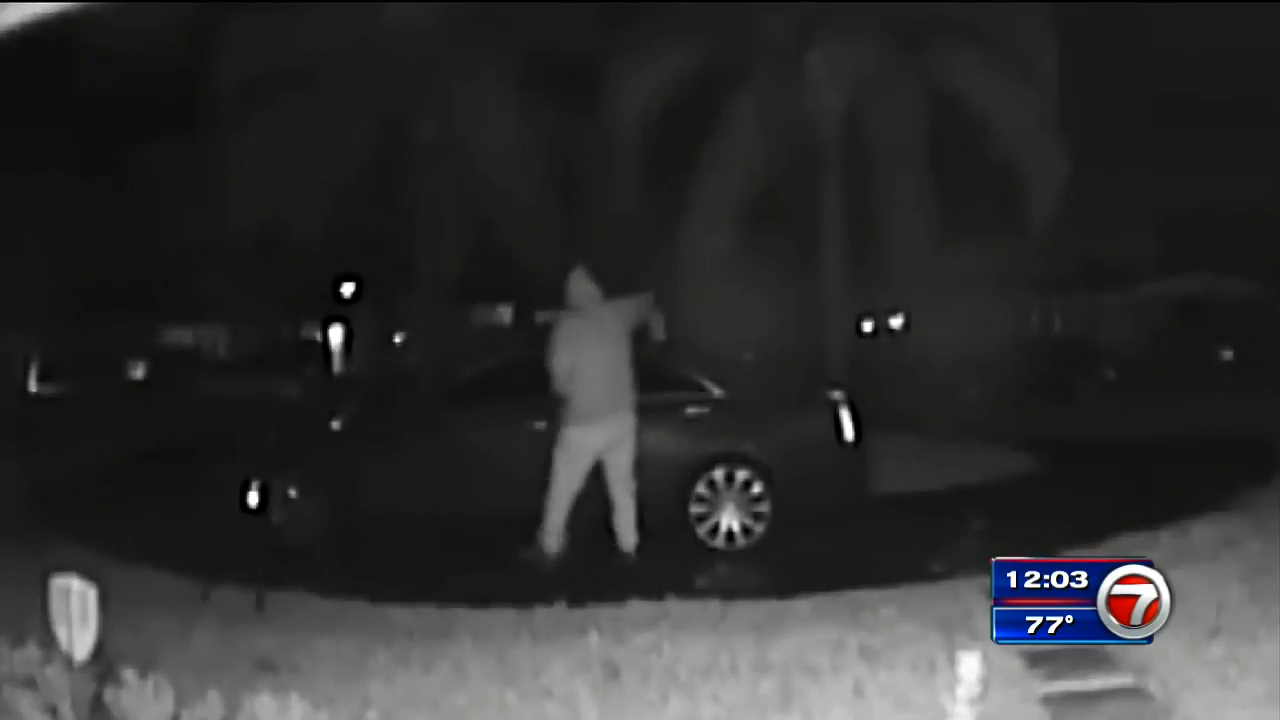 Man caught on camera setting car on fire outside Pembroke Pines home ...