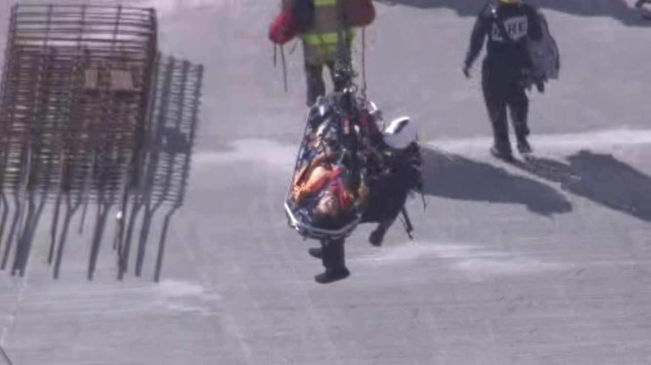 Worker rescued from construction building in Fort Lauderdale WSVN