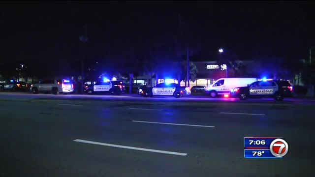 1 airlifted after shooting outside North Lauderdale sports bar - WSVN 7News | Miami News ...