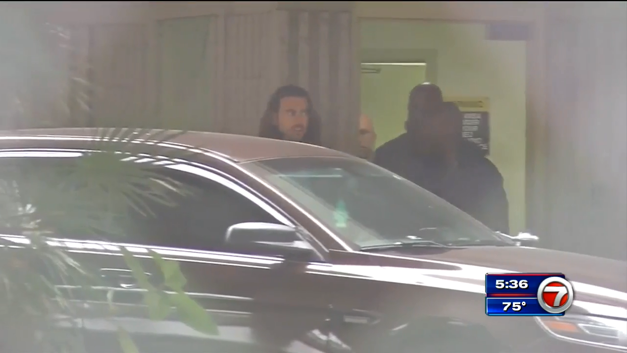 Mexican TV actor who allegedly punched man in fatal road rage released