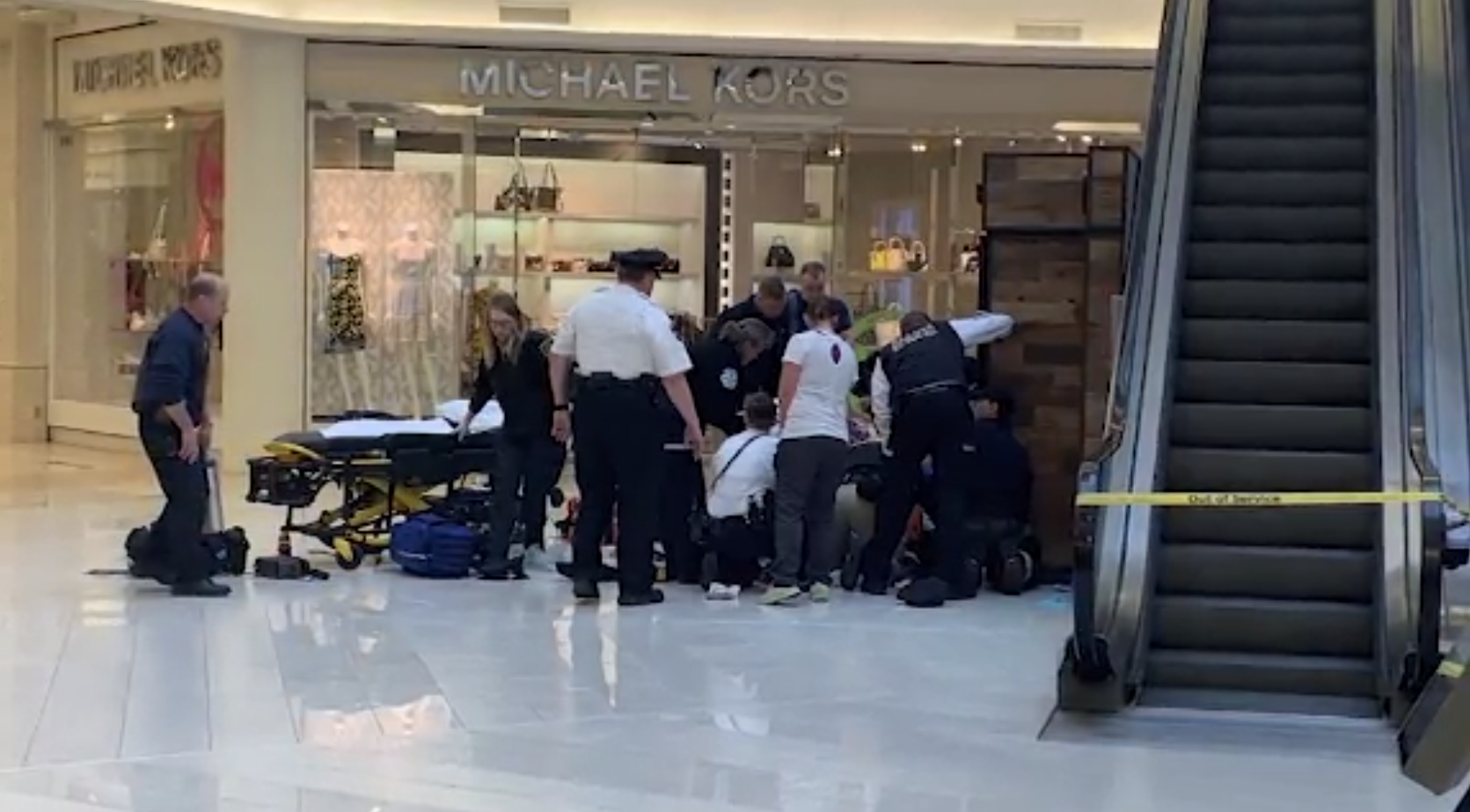 Child thrown from Mall of America balcony showing ‘real signs of