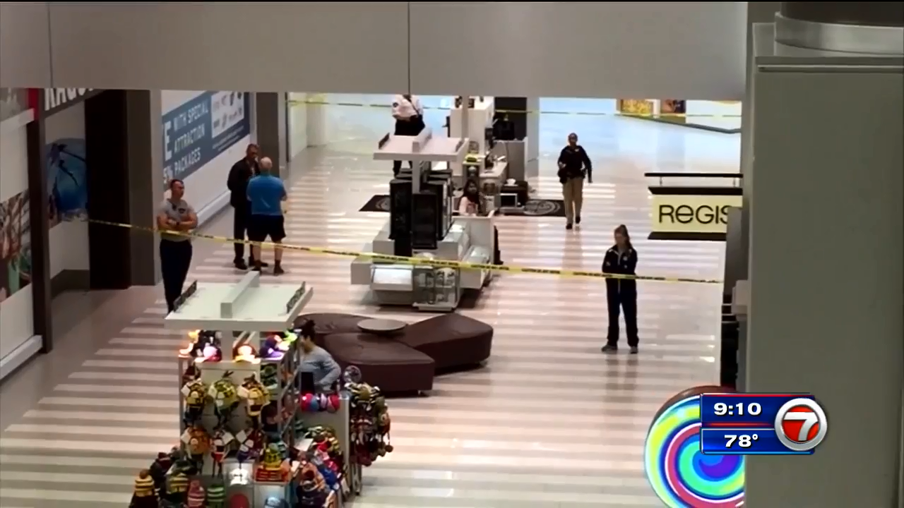 Boy thrown from Mall of America balcony moved out of intensive care