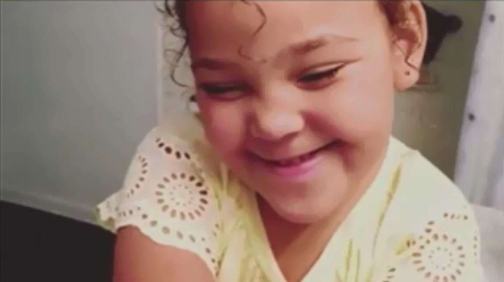 Ex-pro football player accused of murder in death of girl, 5 - WSVN ...