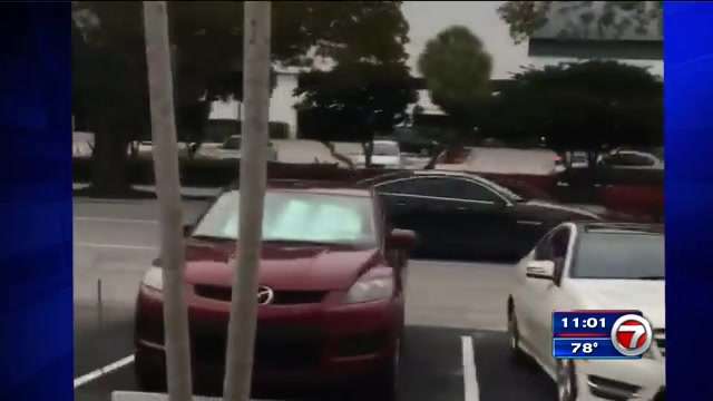 3 in attempted robbery arrested after police chase ends in crash - WSVN ...