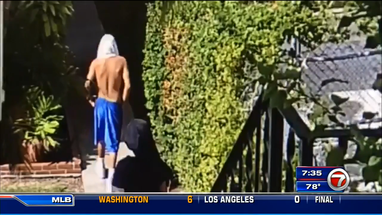 Surveillance video captures duo breaking into Miami home - WSVN 7News ...