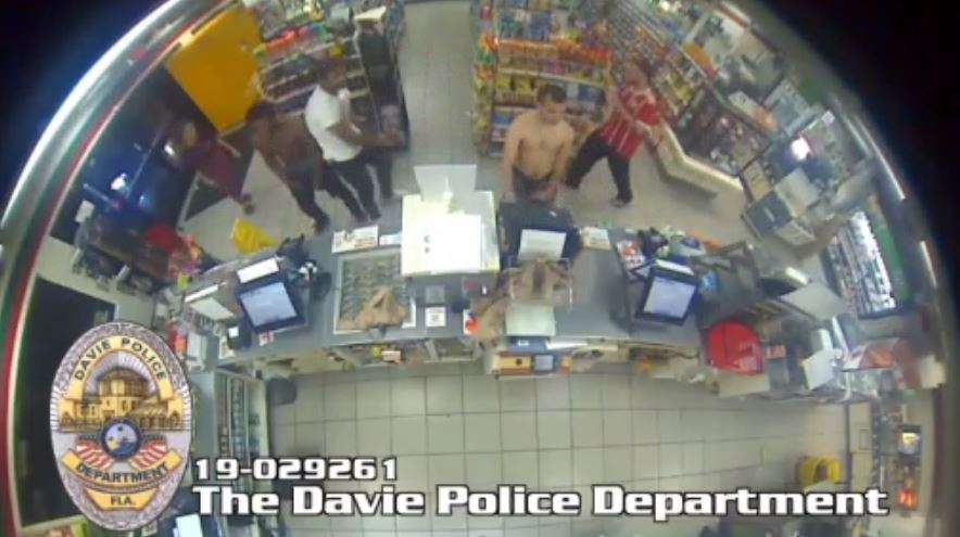 Vandals caught on camera destroying 7-Eleven store in Davie - WSVN ...