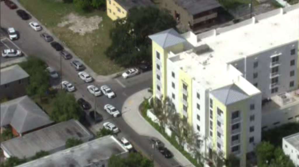 All Clear Given At Lotus House Women S Shelter In Miami After Bomb Threat Wsvn 7news Miami News Weather Sports Fort Lauderdale All Clear Given At Lotus House Women S Shelter In Miami After Bomb Threat Wsvn 7news Miami News Weather Sports Fort Lauderdale