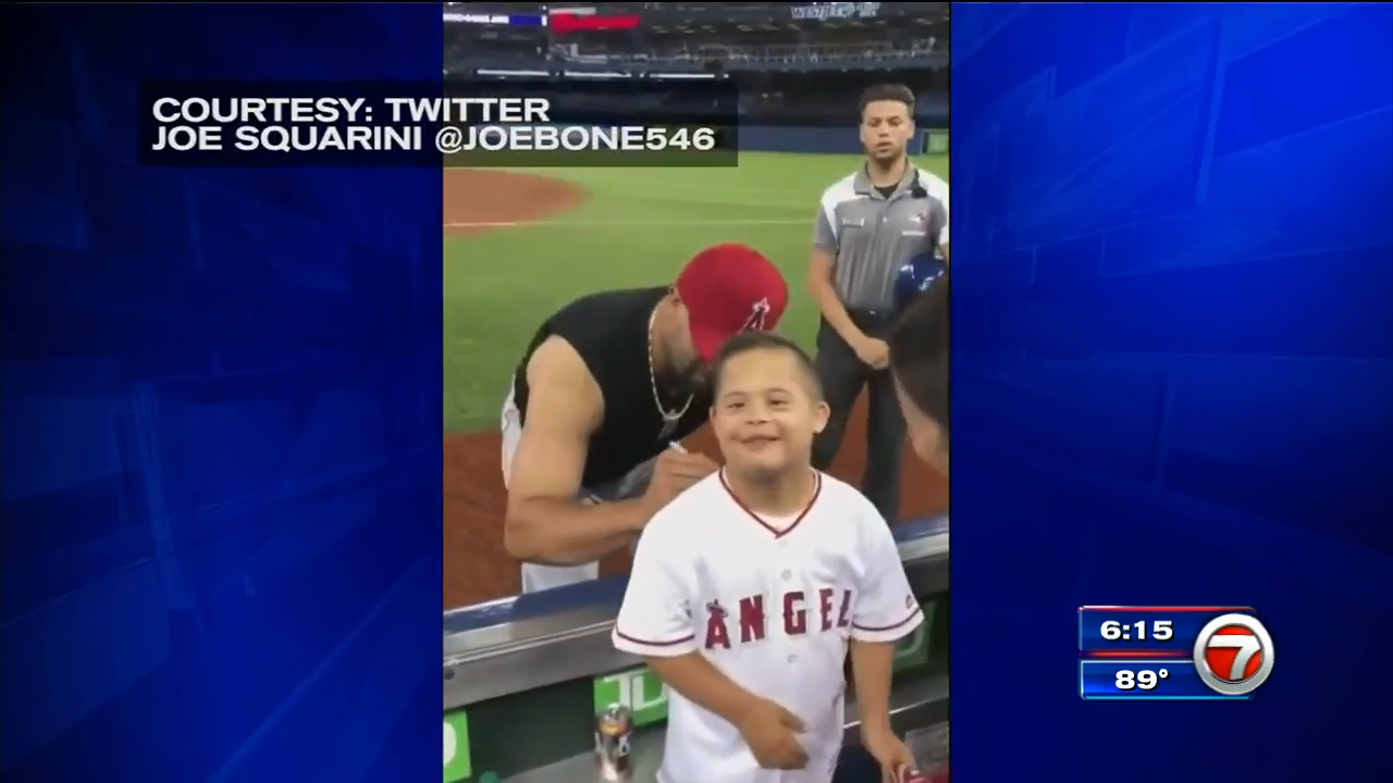 Cellphone video captures Albert Pujols signing jersey for South Florida fan  with Down syndrome - WSVN 7News, Miami News, Weather, Sports