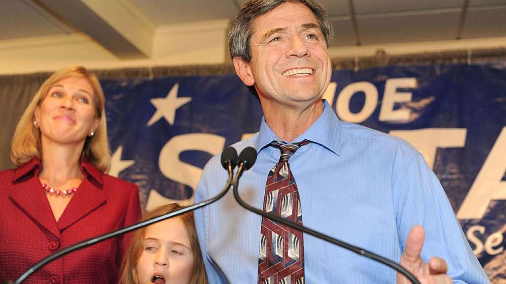 Blue-Haired Joe Sestak Gains Attention in Crowded Democratic Primary - wide 7