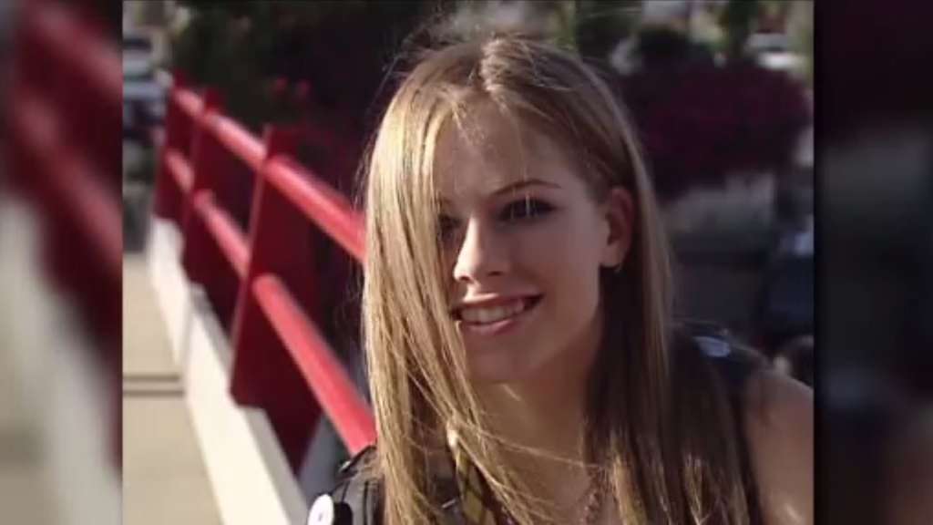 Avril Lavigne Is Launching Her First Tour In 5 Years Wsvn 7news Miami News Weather Sports Fort Lauderdale