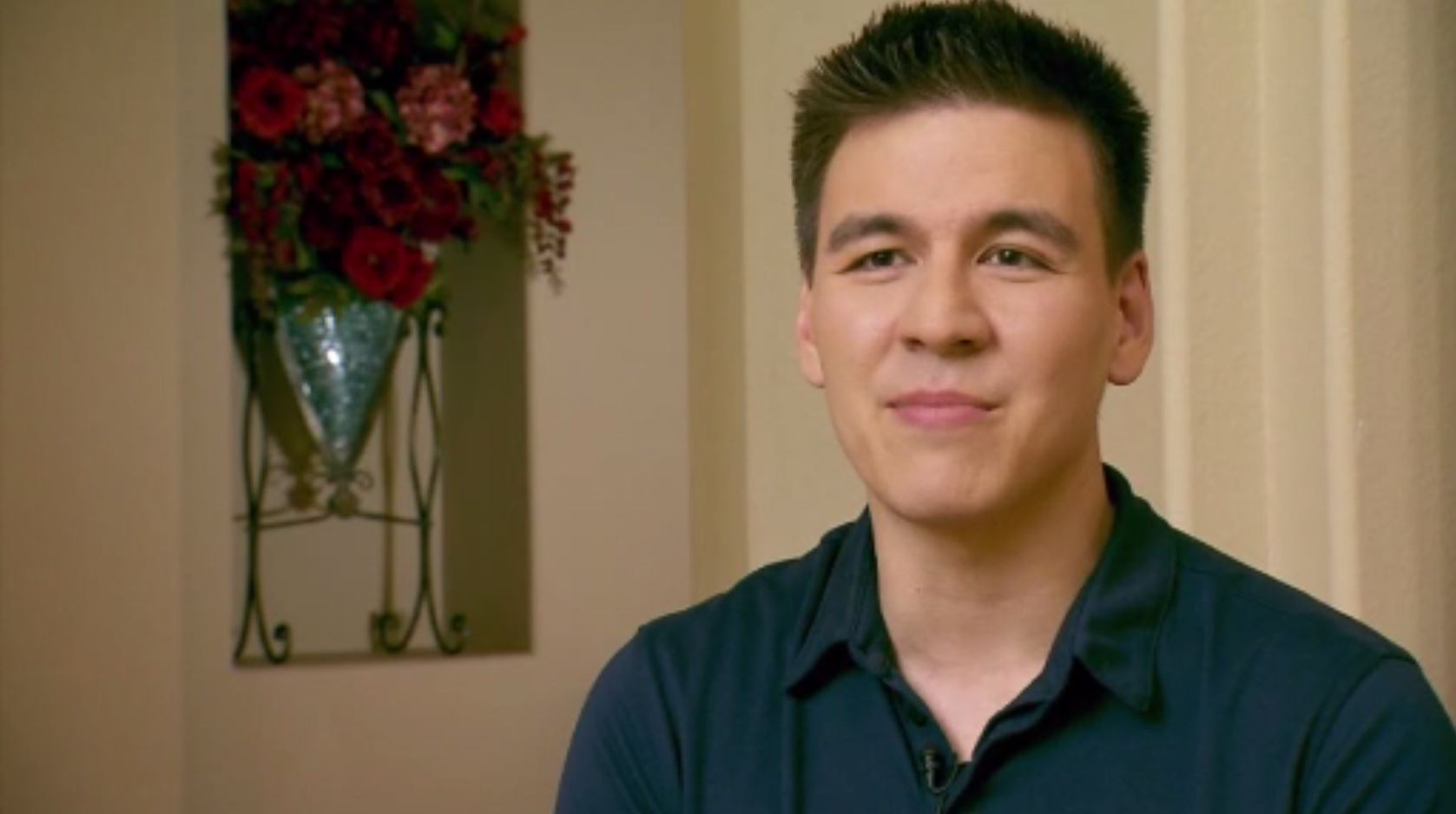 ‘Jeopardy!’ champ out of World Series of Poker in Las Vegas WSVN