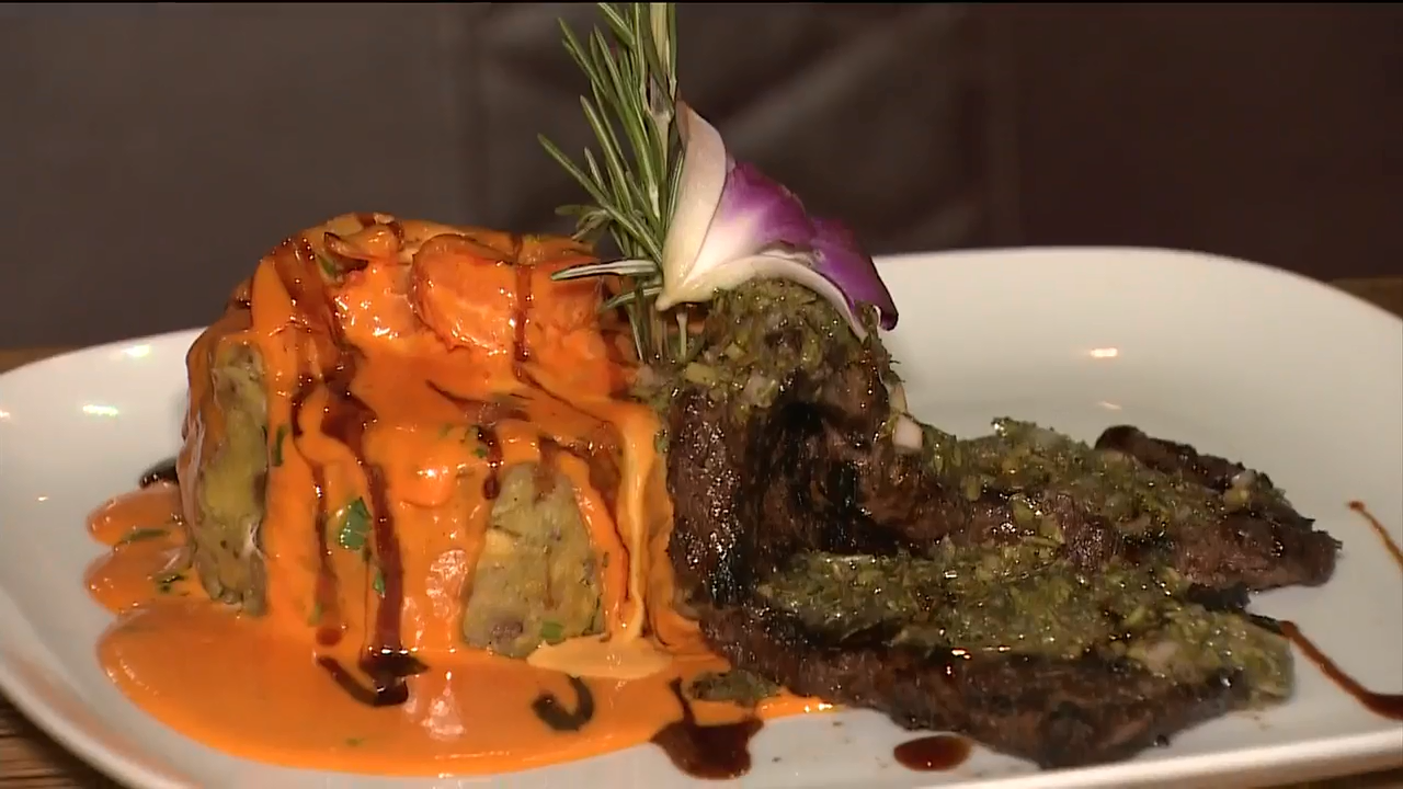 El Tiesto Cafe blends Dominican and Japanese cuisine under one roof