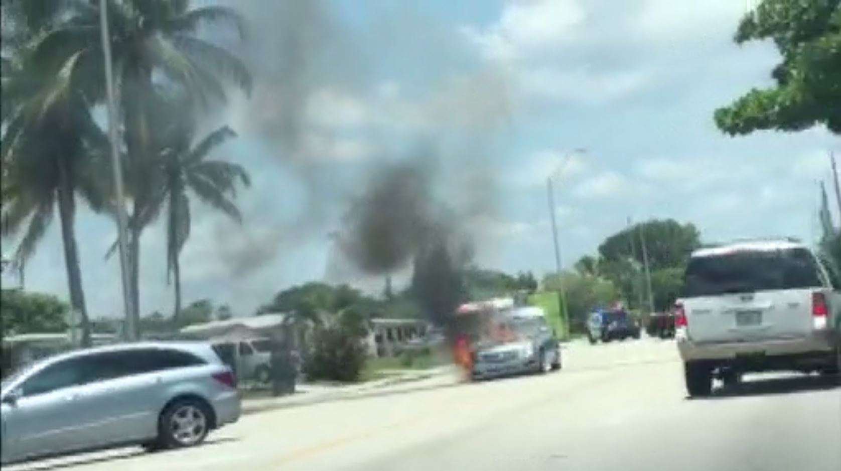 Firefighters respond to car fire in Miami Gardens - WSVN 7News | Miami ...