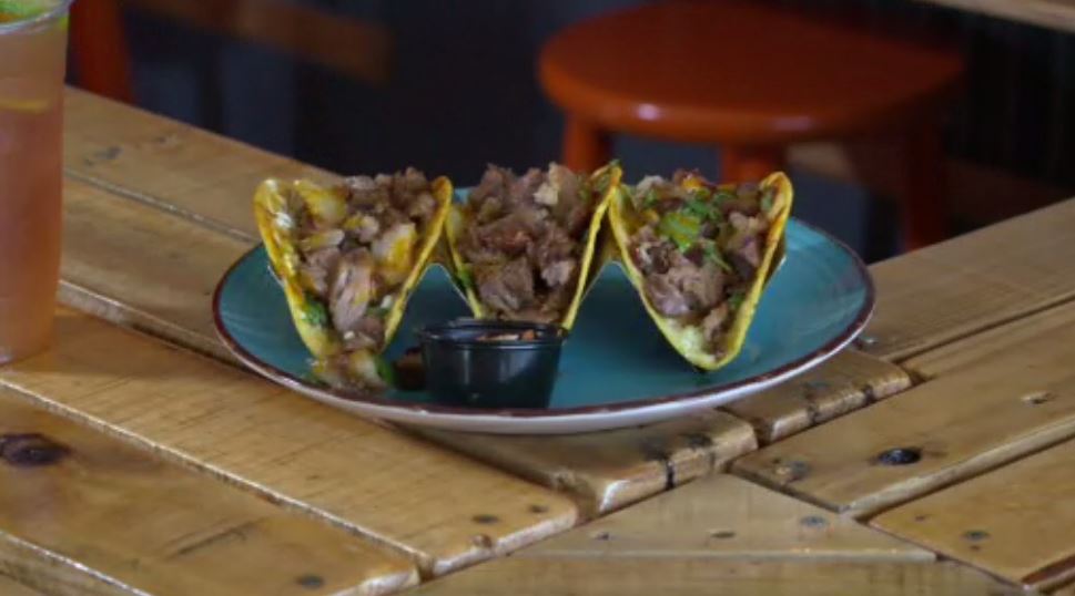 Zakos (Haitianstyle tacos)/ Bon Gout BBQ, Miami WSVN 7News Miami