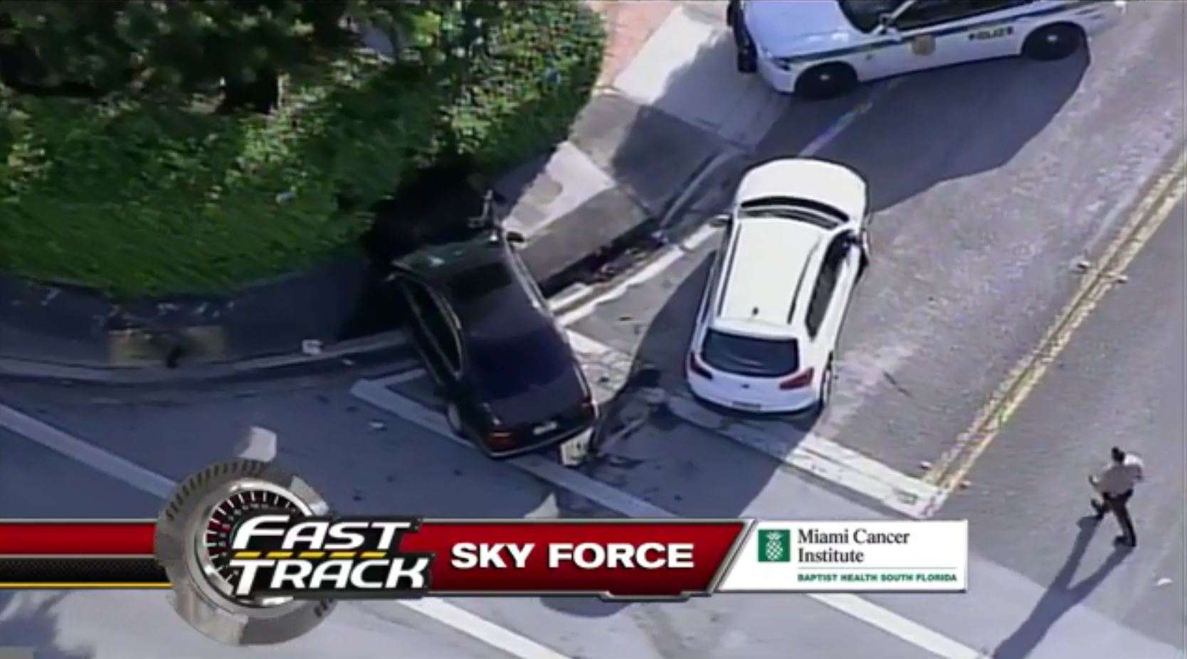 1 transported after crash in SW Miami-Dade - WSVN 7News | Miami News ...