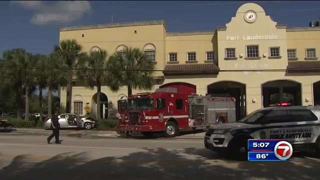 3 hospitalized after Fort Lauderdale crash involving stolen car - WSVN ...
