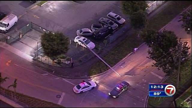 Car smashes into light pole before hitting parked cars in Hialeah ...