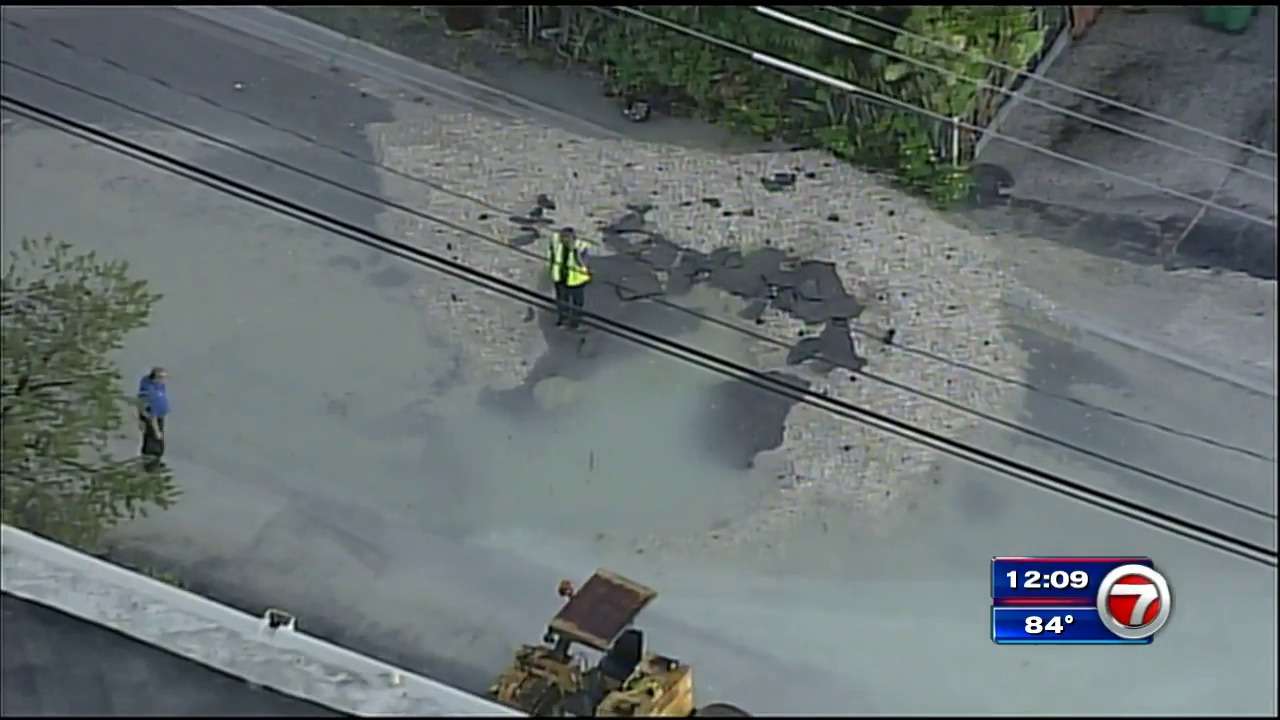 Roads reopen after water main break in Medley - WSVN 7News | Miami News ...