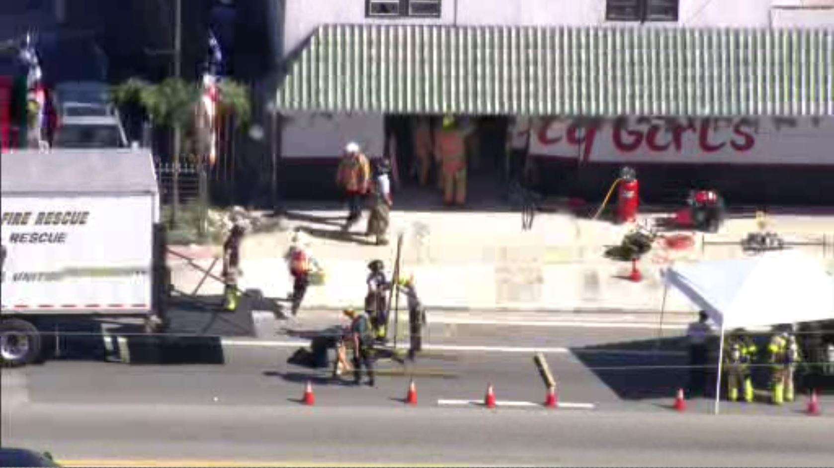 Driver injured after crashing car into NW Miami-Dade bar - WSVN 7News ...