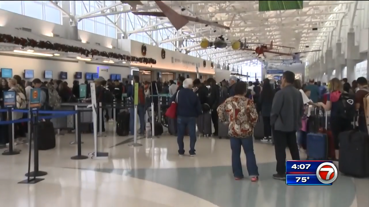 Delays expected at South Florida airports as holiday travels ramp up