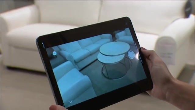 Macy’s in Dadeland Mall allows customers to shop for furniture using VR – WSVN 7News | Miami ...