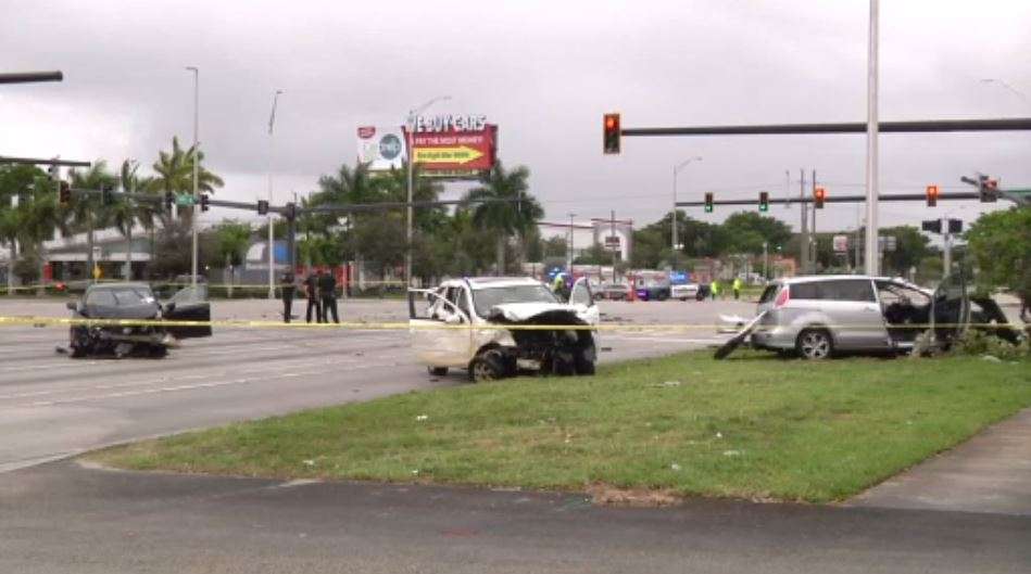 5 hurt in 3-vehicle crash in Deerfield Beach – WSVN 7News | Miami News ...