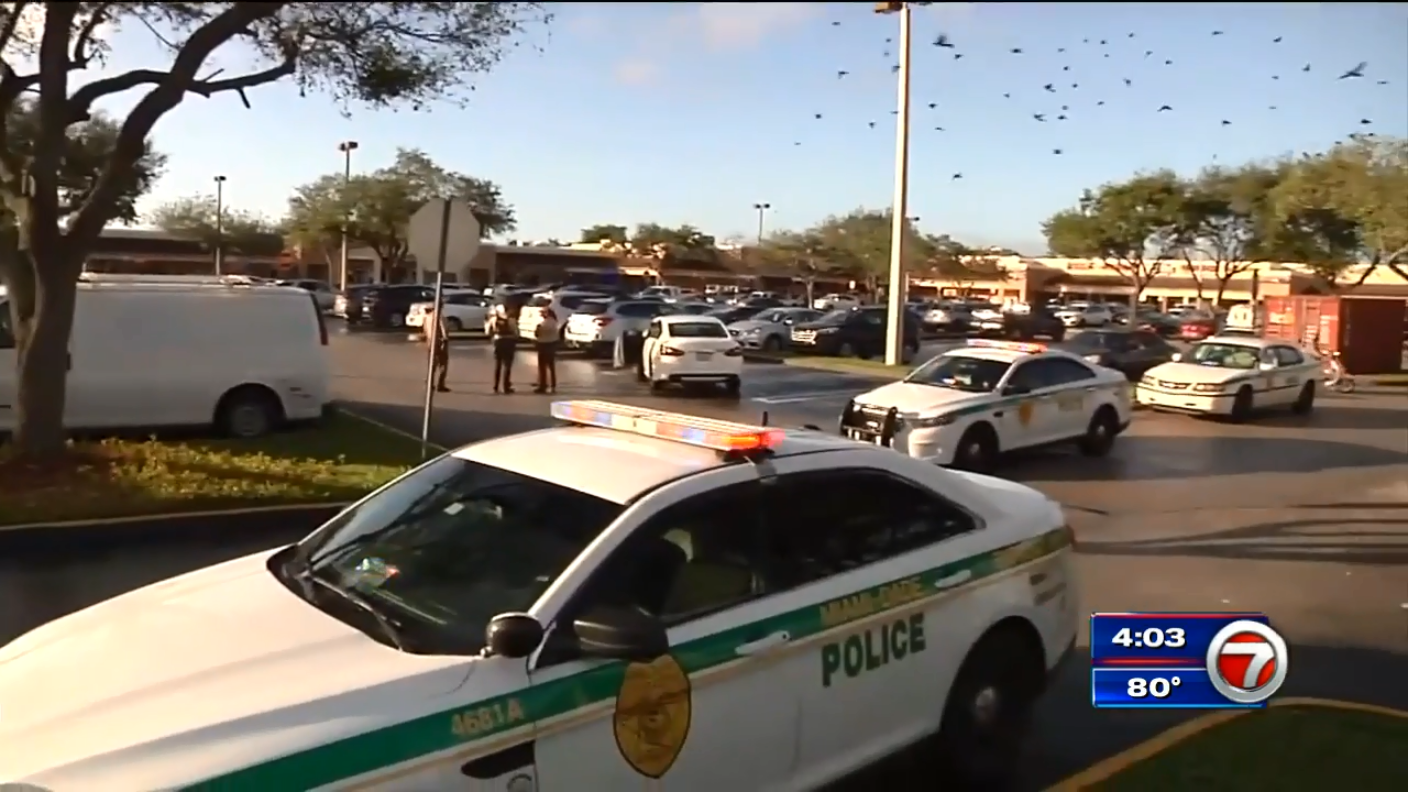 2 arrested after armed robbery and shooting in SW Miami-Dade - WSVN ...