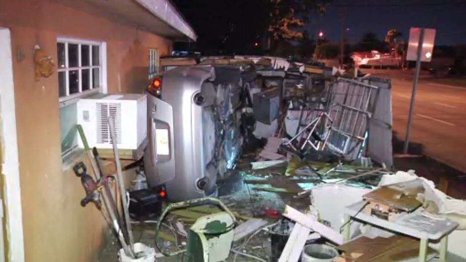 Driver arrested after smashing into fence outside Hialeah home, fleeing ...