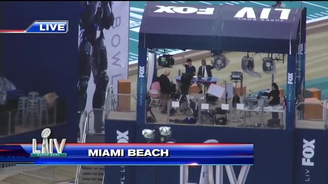 Fox S Nfl Compound On Ocean Drive Opens Ahead Of Super Bowl Wsvn 7news Miami News Weather Sports Fort Lauderdale