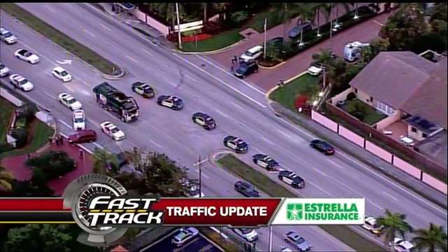 Officers chase armed carjacking suspects from Miami Beach to Kendall; 2 ...