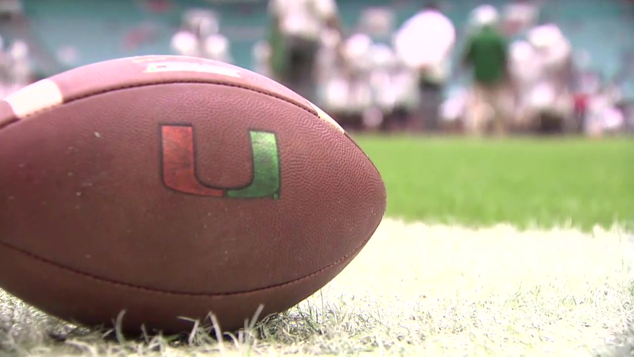 Van Dyke accounts for 3 TDs, No. 22 Miami routs FCS member Bethune