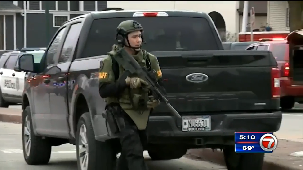 Milwaukee police ID brewery shooter as 15-year electrician - WSVN 7News ...