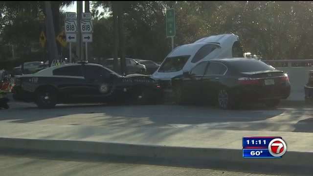 FHP trooper hospitalized after crash in Davie - WSVN 7News | Miami News ...
