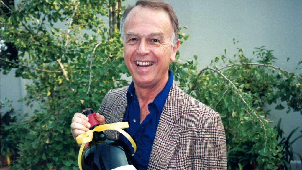 Trader Joe’s founder Joe Coulombe dies at age 89 WSVN 7News Miami