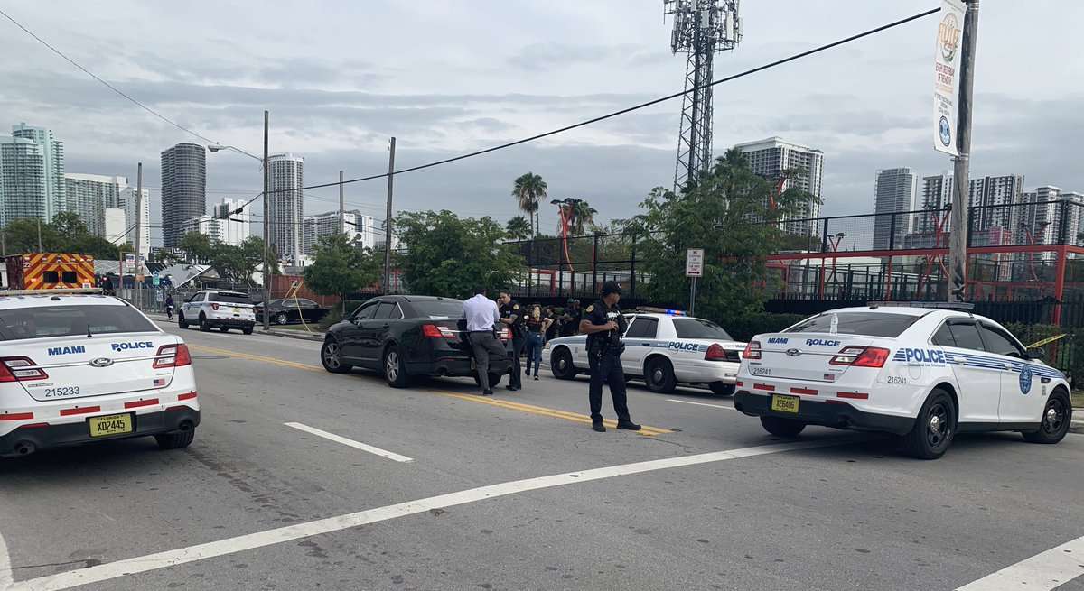 1 dead after double shooting in Wynwood amid search for gunman - WSVN ...