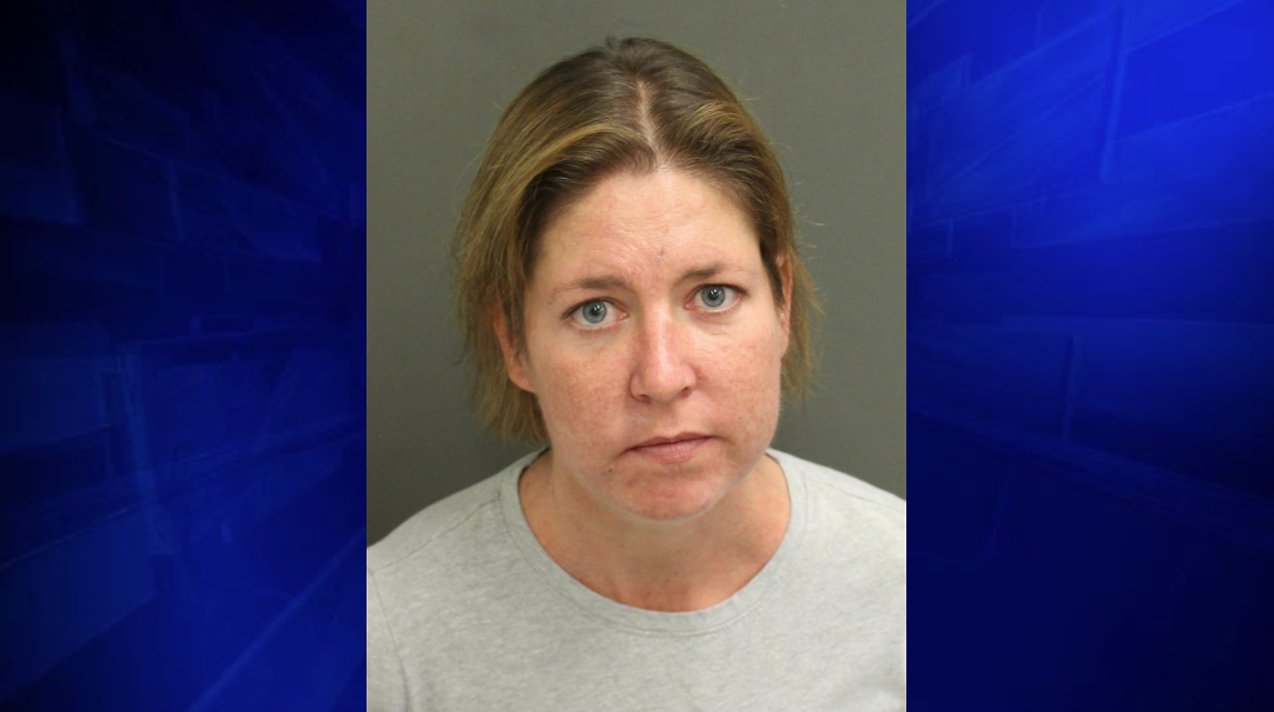 Florida woman charged with leaving her boyfriend to die in a suitcase ...