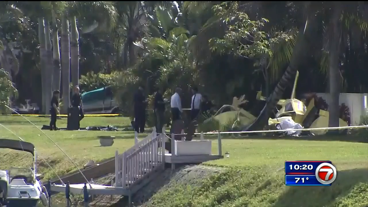 Police: Pilot dead in plane crash behind home in Boynton Beach house ...