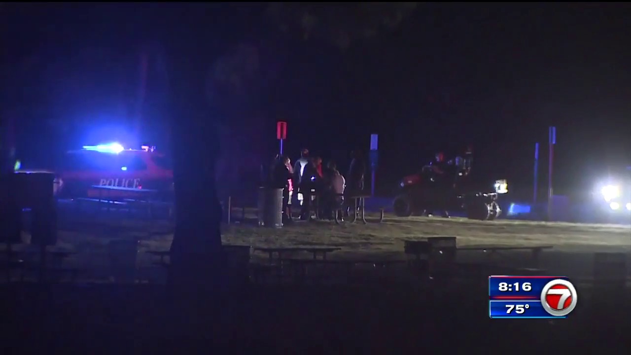 No one hurt after boat crash in Haulover Inlet WSVN 7News Miami