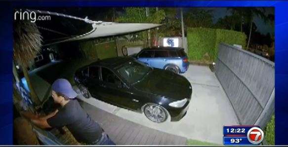 Man caught on camera burglarizing Miami home - WSVN 7News | Miami News ...
