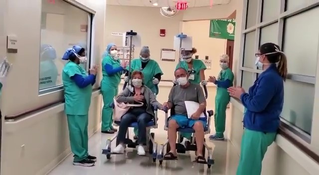 Baptist Hospital Staff Cheer On Couple Leaving Hospital After Beating Covid 19 Wsvn 7news Miami News Weather Sports Fort Lauderdale