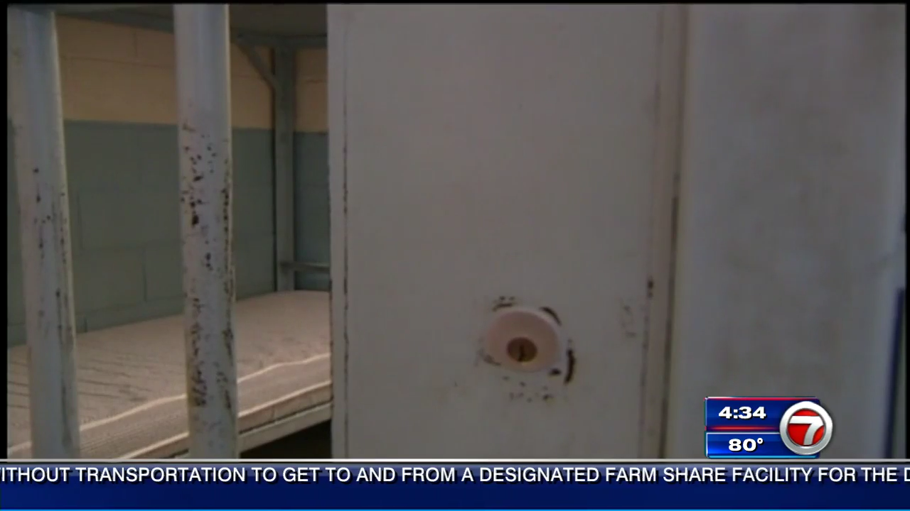 Broward County jail scrambling for solutions after inmates test