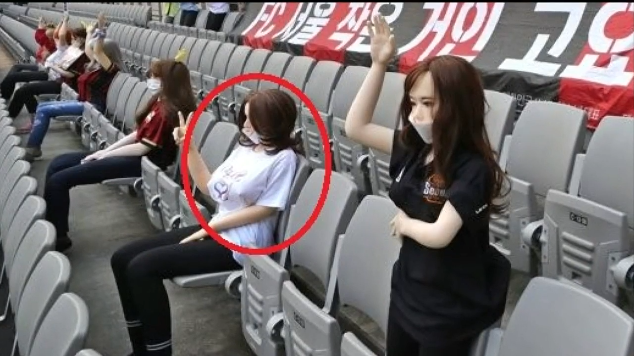 South Korean football club apologizes for filling stands with sex dolls pic